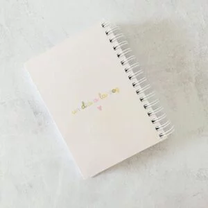 Cuaderno con espiral del otro lado :)